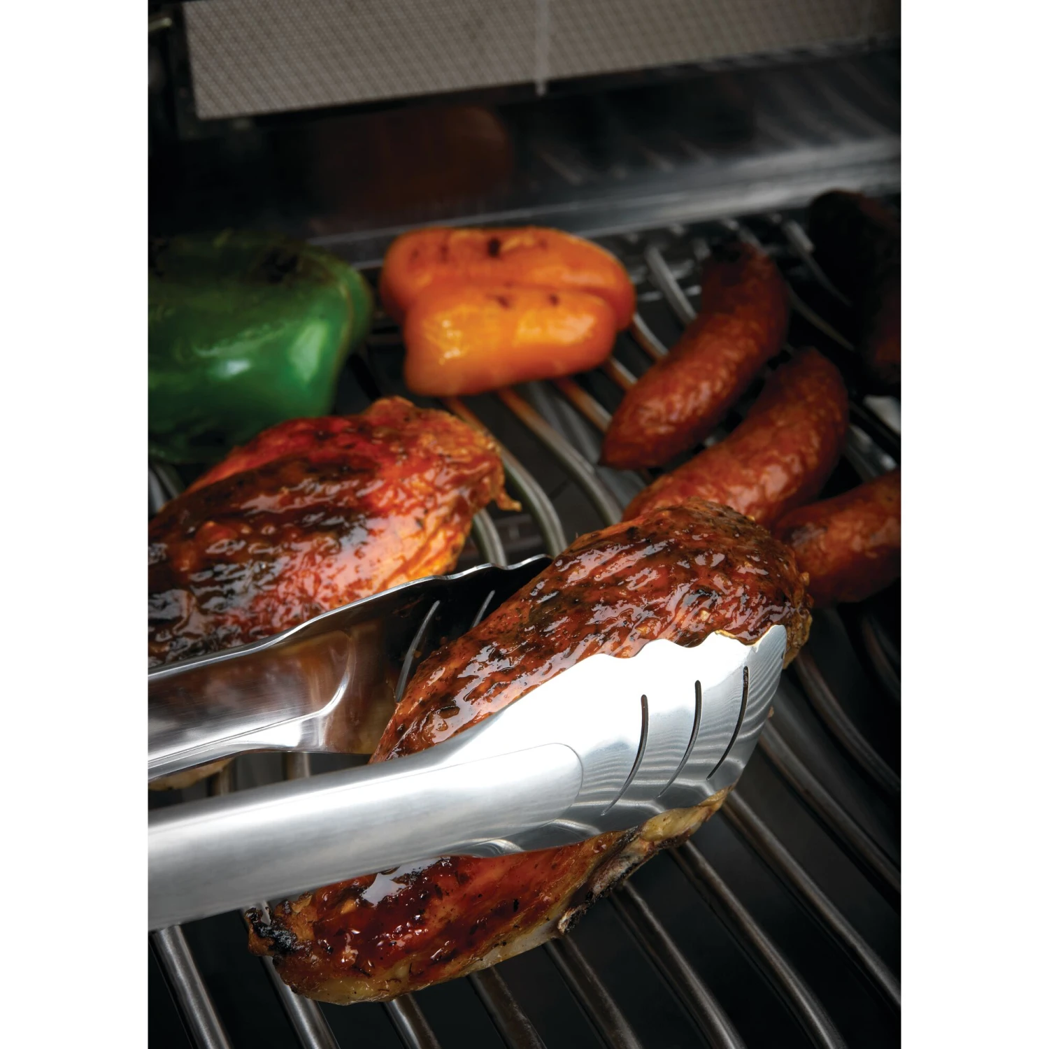 Napoleon PRO Stainless Steel Easy Locking Tongs 2 Napoleon PRO Stainless Steel Easy Locking Tongs - Image 2