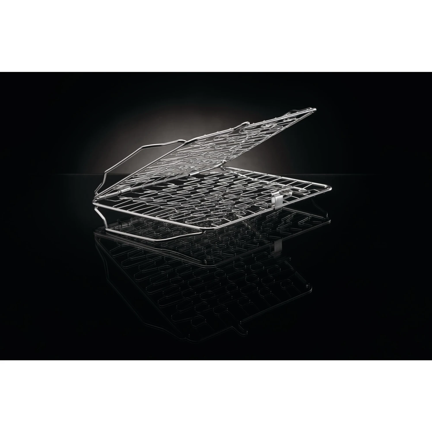 Napoleon Stainless Steel Flexible Grill Basket 6 Napoleon Stainless Steel Flexible Grill Basket - Image 6