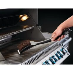 Napoleon Natural Fiber Grill Brush With Grid Scraper -Napoleon Grills Hub Low Res JPG 62053 PalmyraCleaningBrush InUse Hook