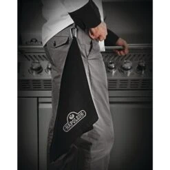 Napoleon PRO Grill Towel 5 Napoleon PRO Grill Towel -Napoleon Grills Hub Low Res JPG 62150 grill towel chef side InUse
