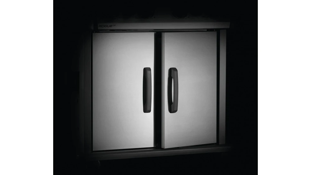 Napoleon Rogue RSE525RSIBPSS-1-GB Gas BBQ - Free Cover & Accessories 6 Napoleon Rogue RSE525RSIBPSS-1-GB Gas BBQ - Free Cover & Accessories - Image 6