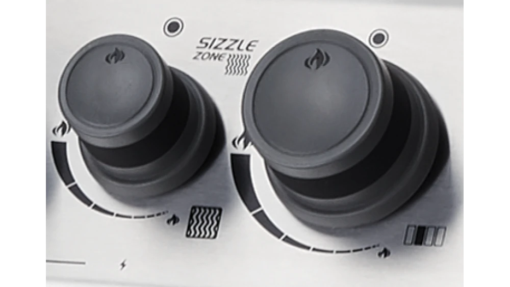 Napoleon Rogue RXT625SIBPSS-1-GB Gas BBQ - Free Cover & Accessories 3 Napoleon Rogue RXT625SIBPSS-1-GB Gas BBQ - Free Cover & Accessories - Image 3