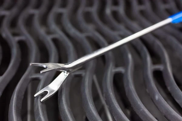 Napoleon Grills Stainless Steel Grid Scraper 5 Napoleon Grills Stainless Steel Grid Scraper - Image 5