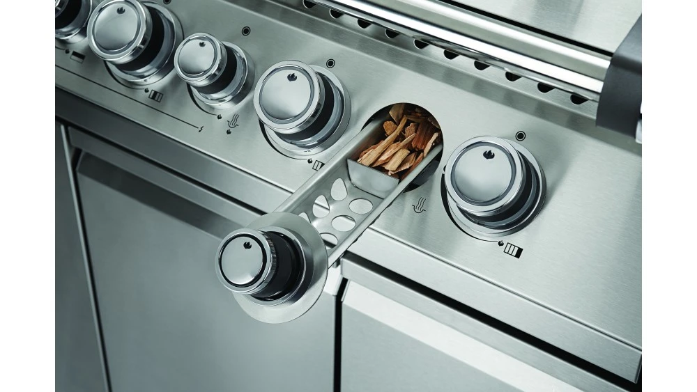 Napoleon Prestige PRO665RSIBNSS-3-GB Natural Gas BBQ - Free Rotisserie And Cover 19 Napoleon Prestige PRO665RSIBNSS-3-GB Natural Gas BBQ - Free Rotisserie And Cover - Image 19